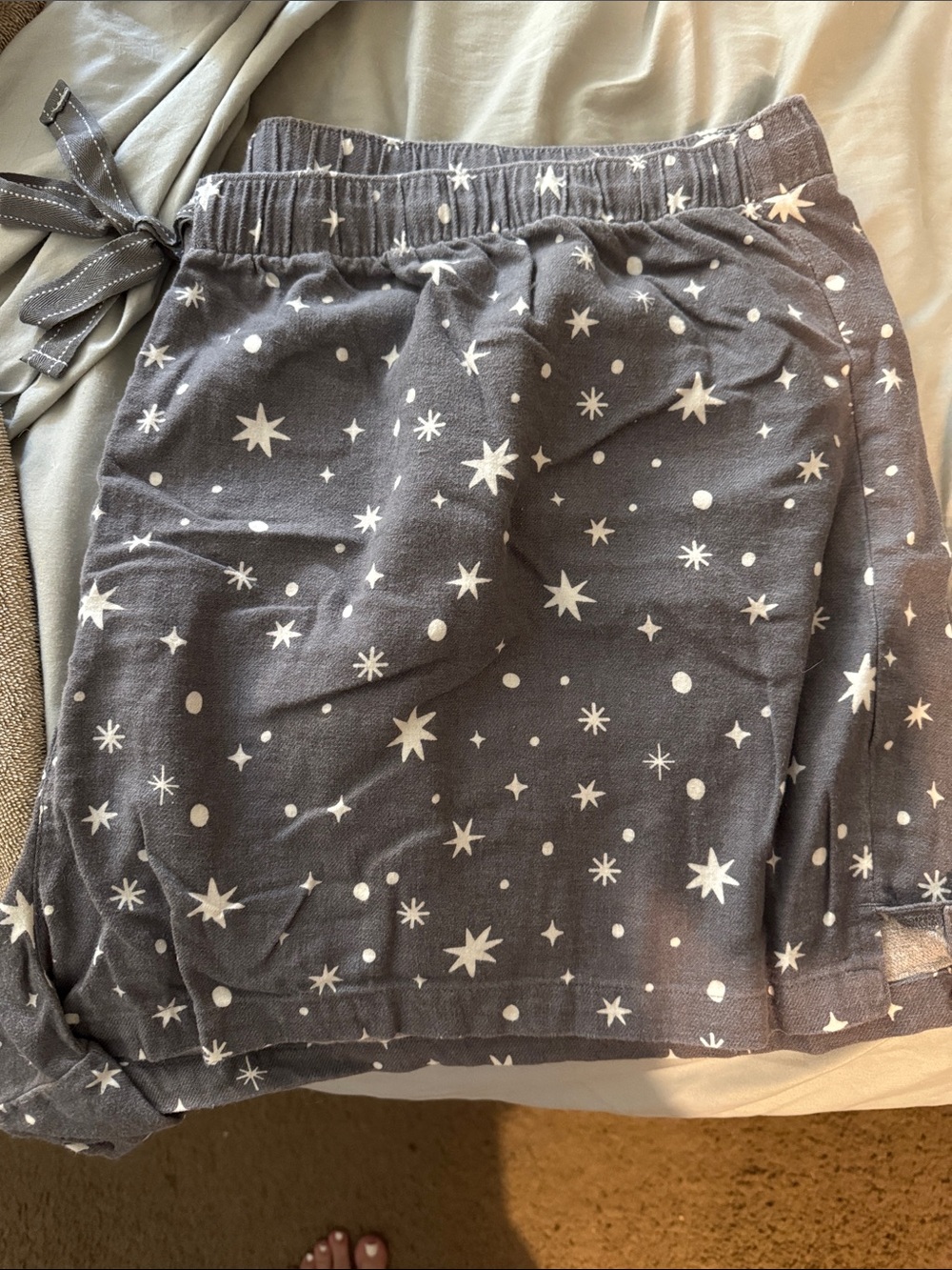 Old Navy Gray Star Print Pajama Shorts